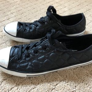 Black Converse